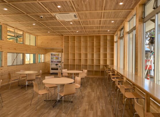 香住駅待合室リニューアル